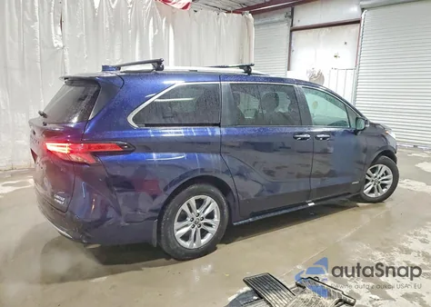 2021 Toyota Sienna Limited z USA, uszkodzony, nr VIN 5TDZSKFC2MS038119